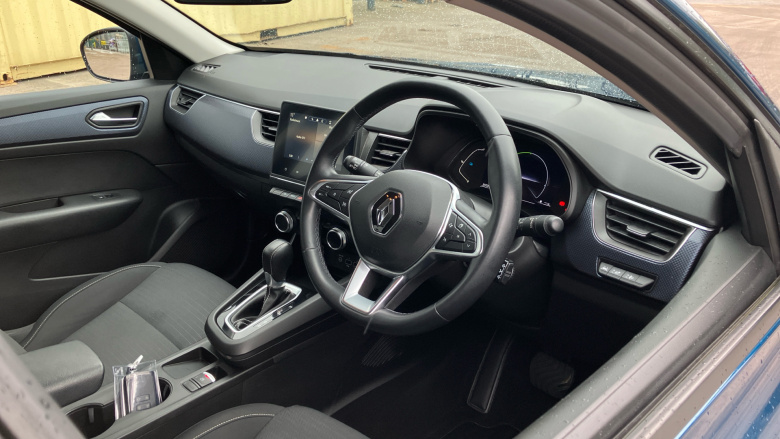 Renault Arkana 1.6 E-TECH Hybrid 145 Iconic 5dr Auto Hybrid Estate